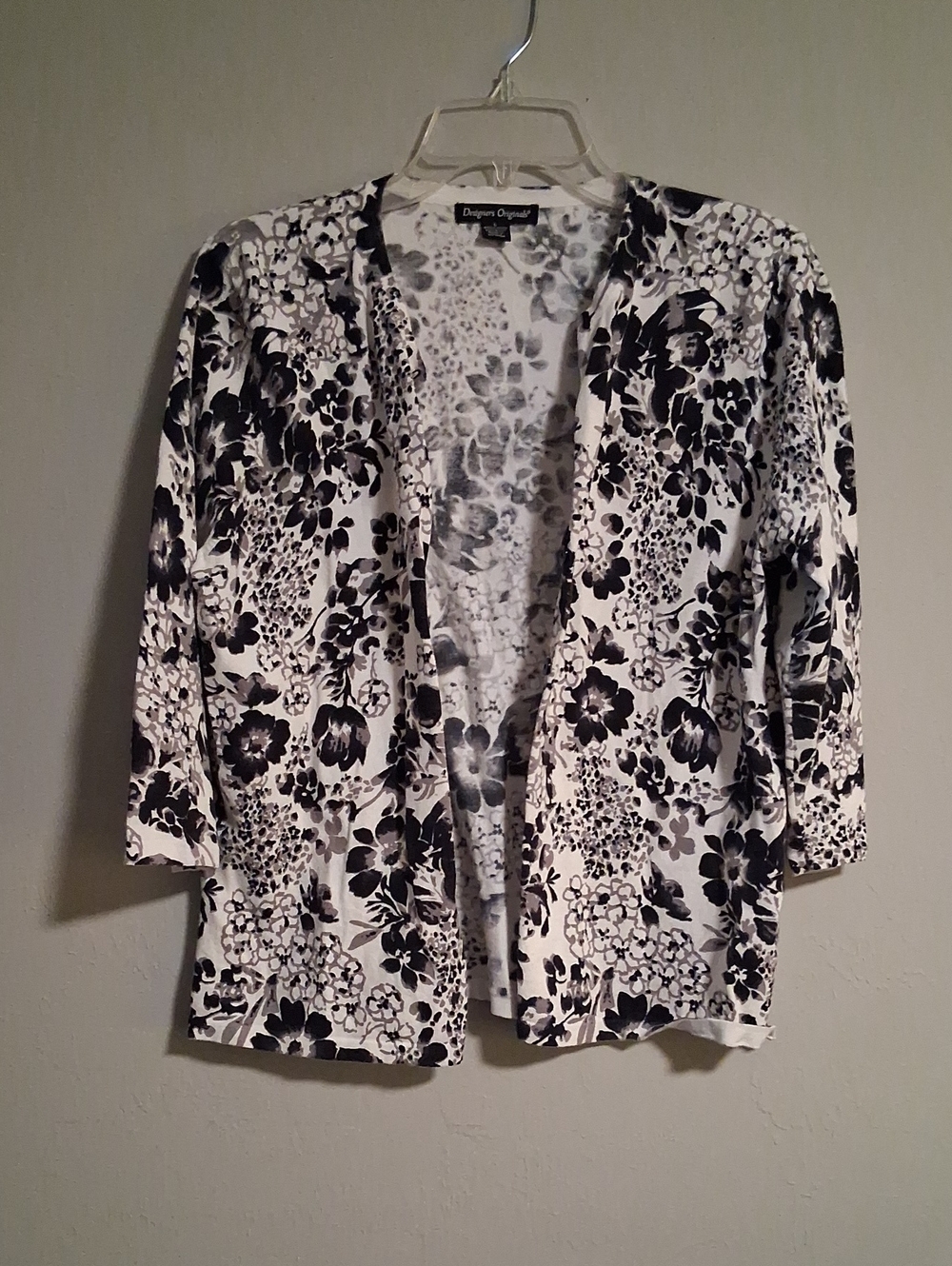 Designers Originals Black & White Floral Open-Front Blazer